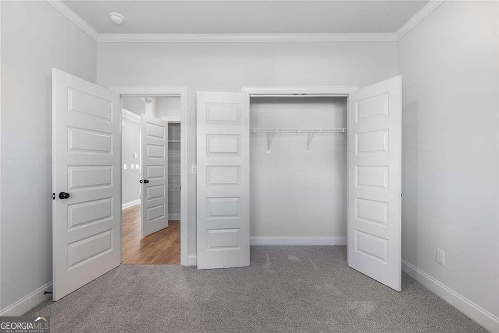 448 Banff Drive Property Photo 5
