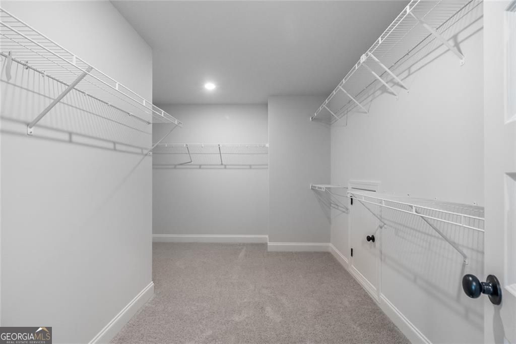 448 Banff Drive Property Photo 16