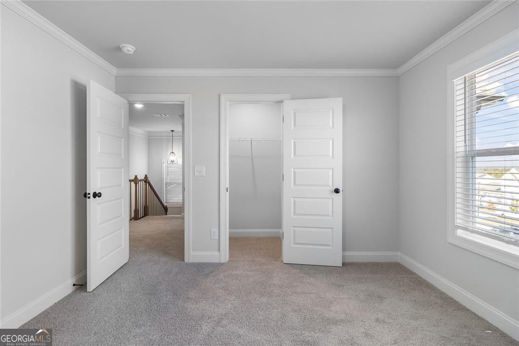448 Banff Drive Property Photo 17