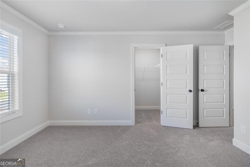 448 Banff Drive Property Photo 18