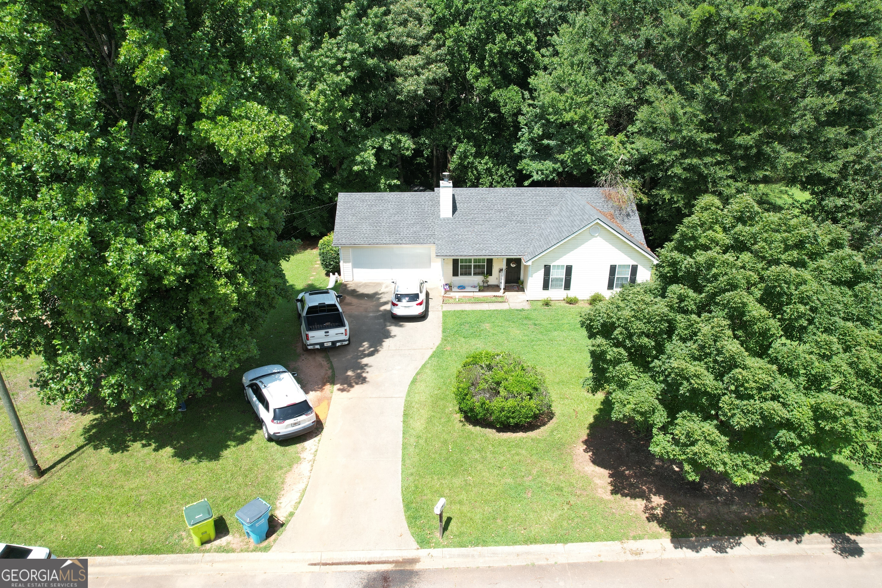 144 Pebble Creek Drive Property Photo 28