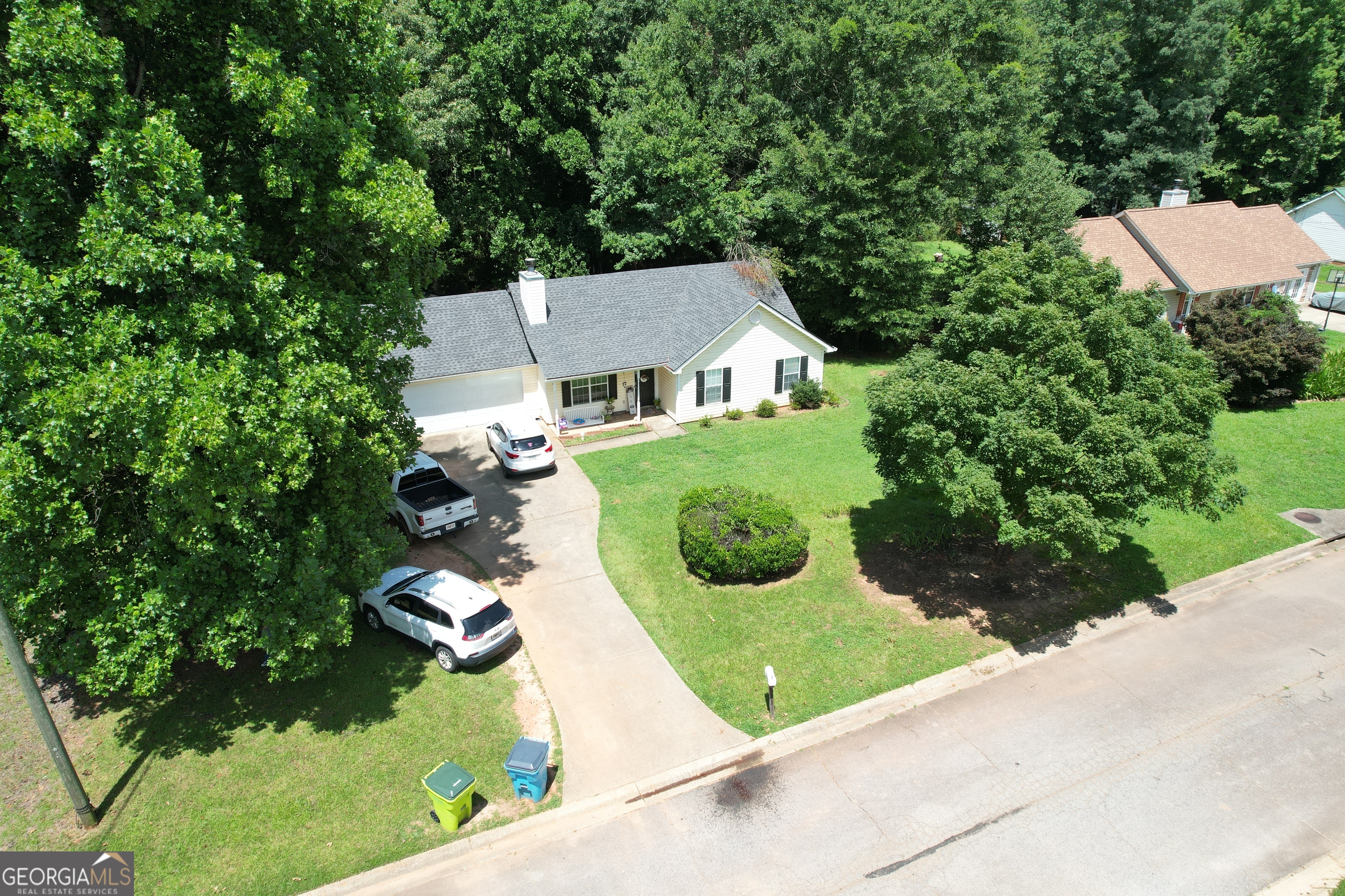 144 Pebble Creek Drive Property Photo 29