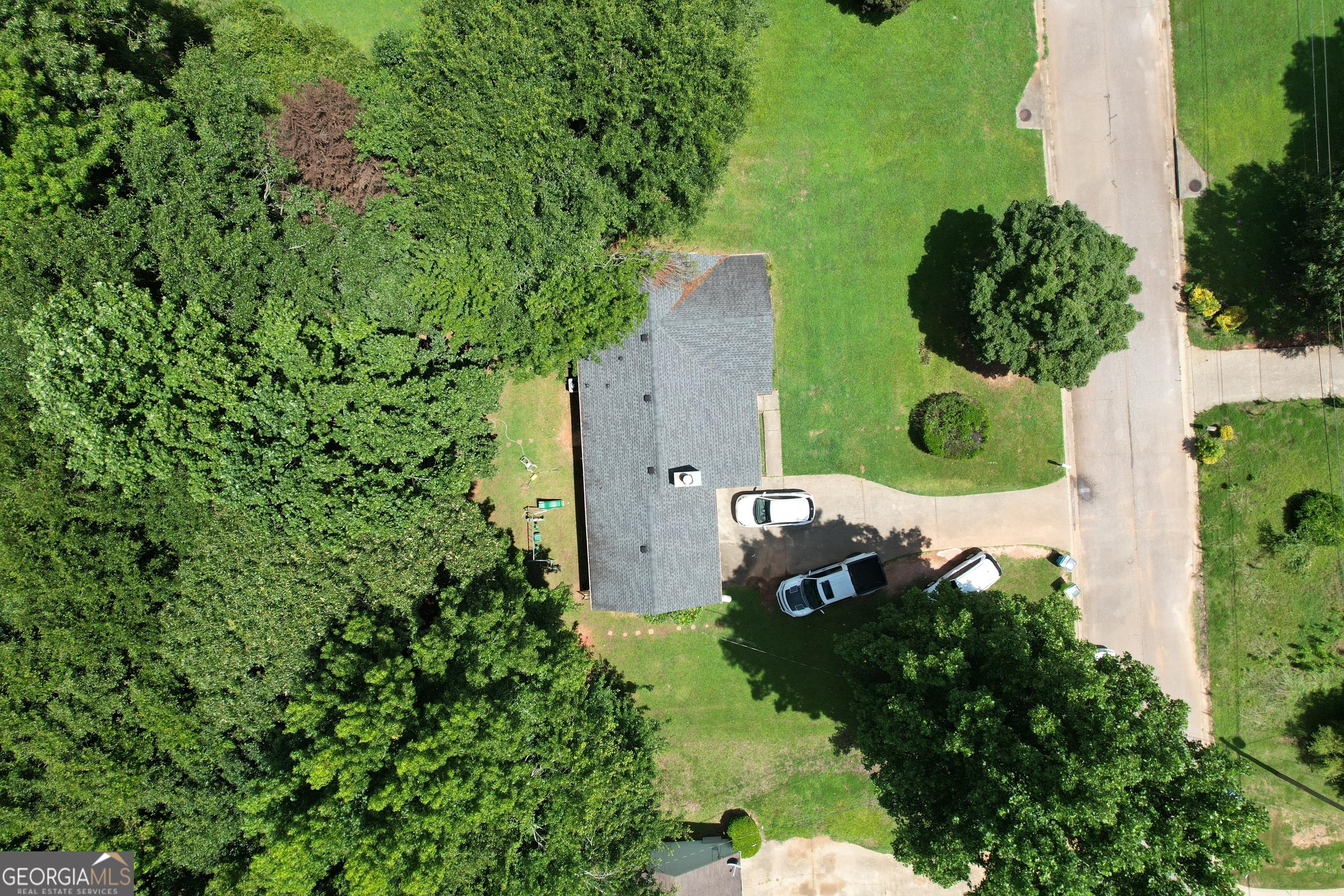 144 Pebble Creek Drive Property Photo 32