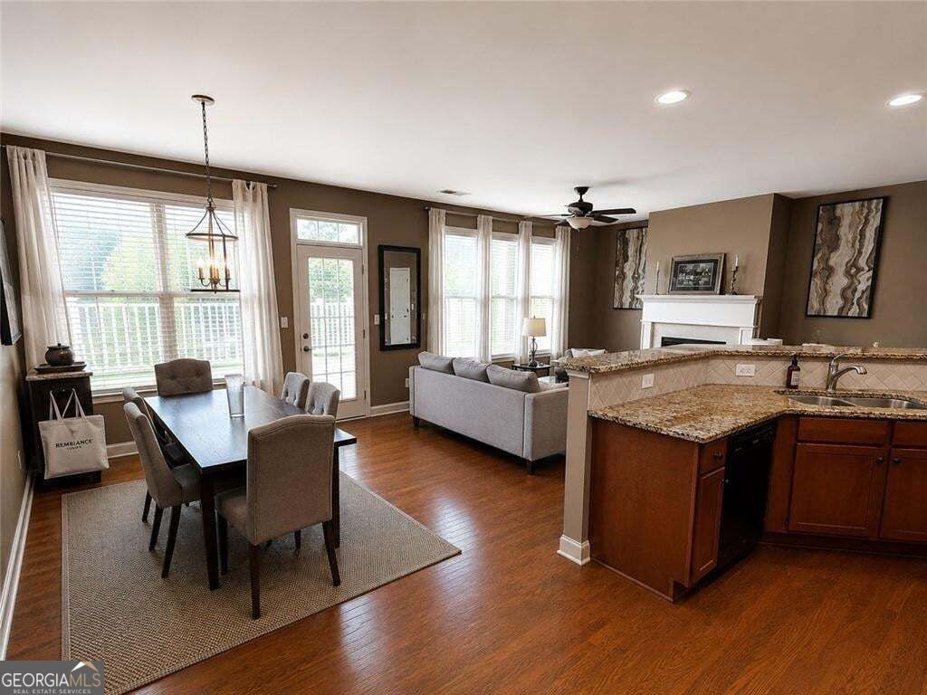 1827 Orange Grove Place Sw Property Photo 7