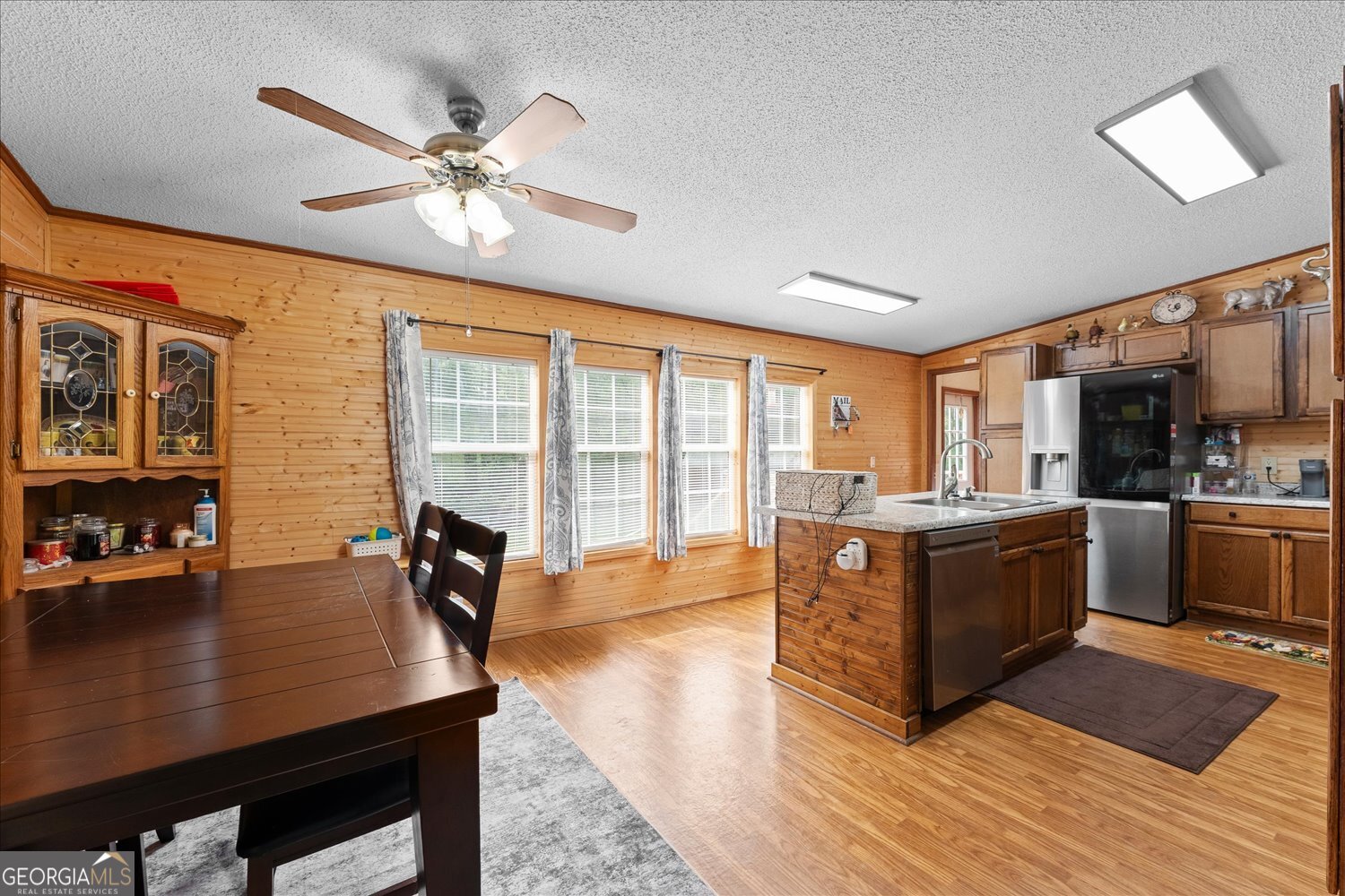 4401 Thomson Road Property Photo 13