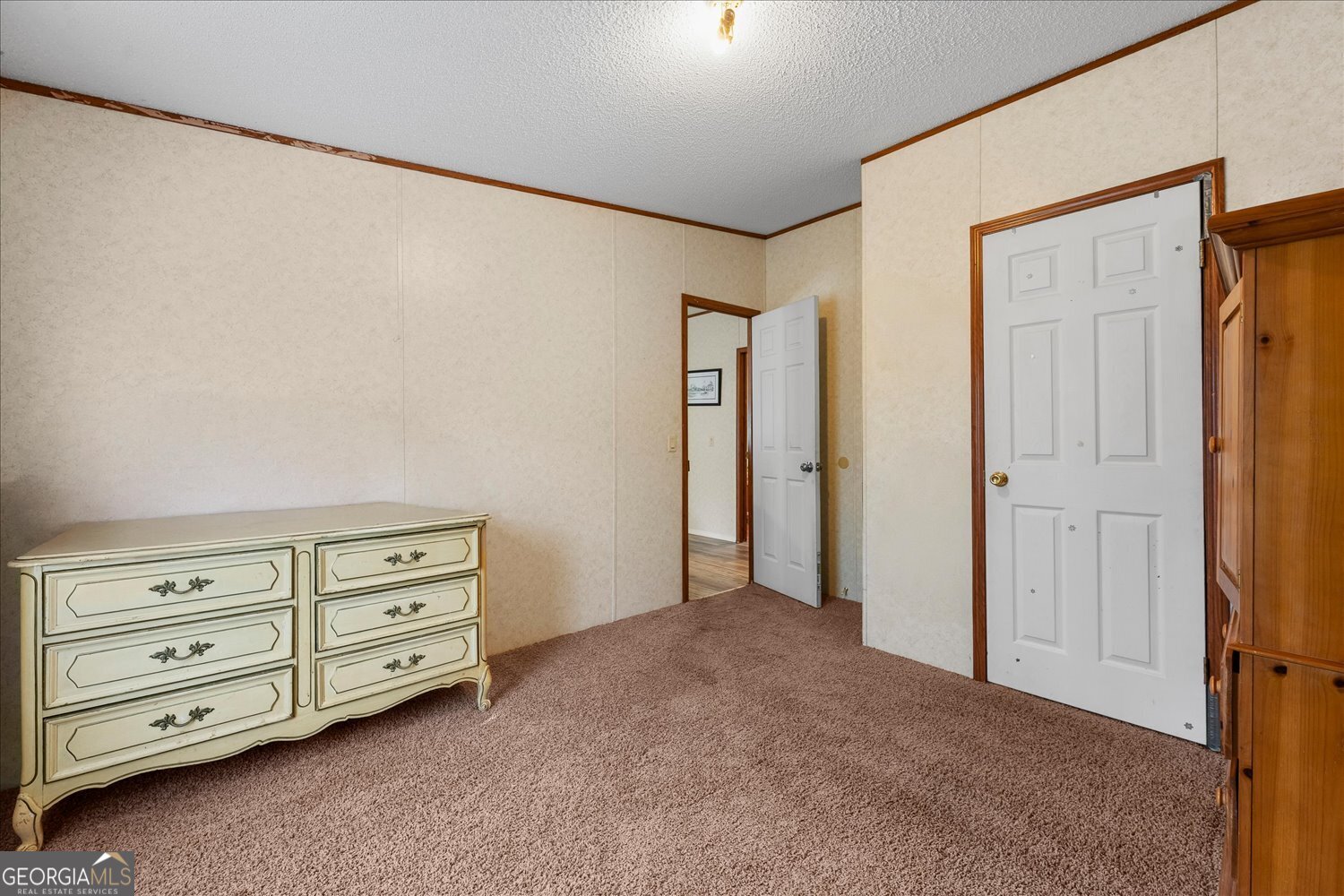 4401 Thomson Road Property Photo 27