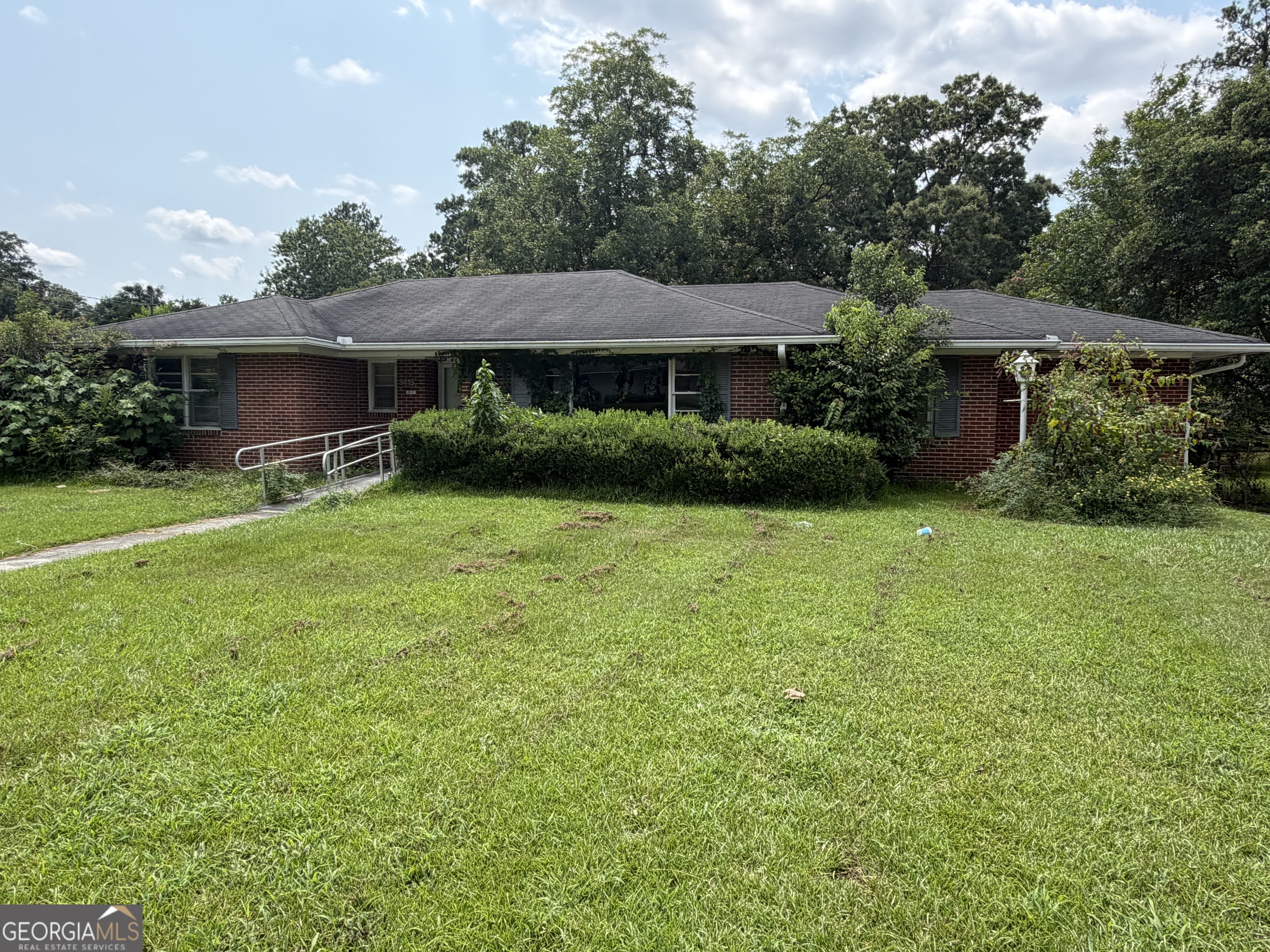 5415 Finsbury Drive Property Photo 1