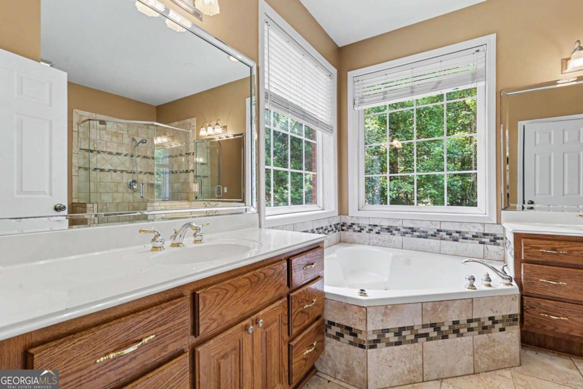 1400 Daniel Road Property Photo 23