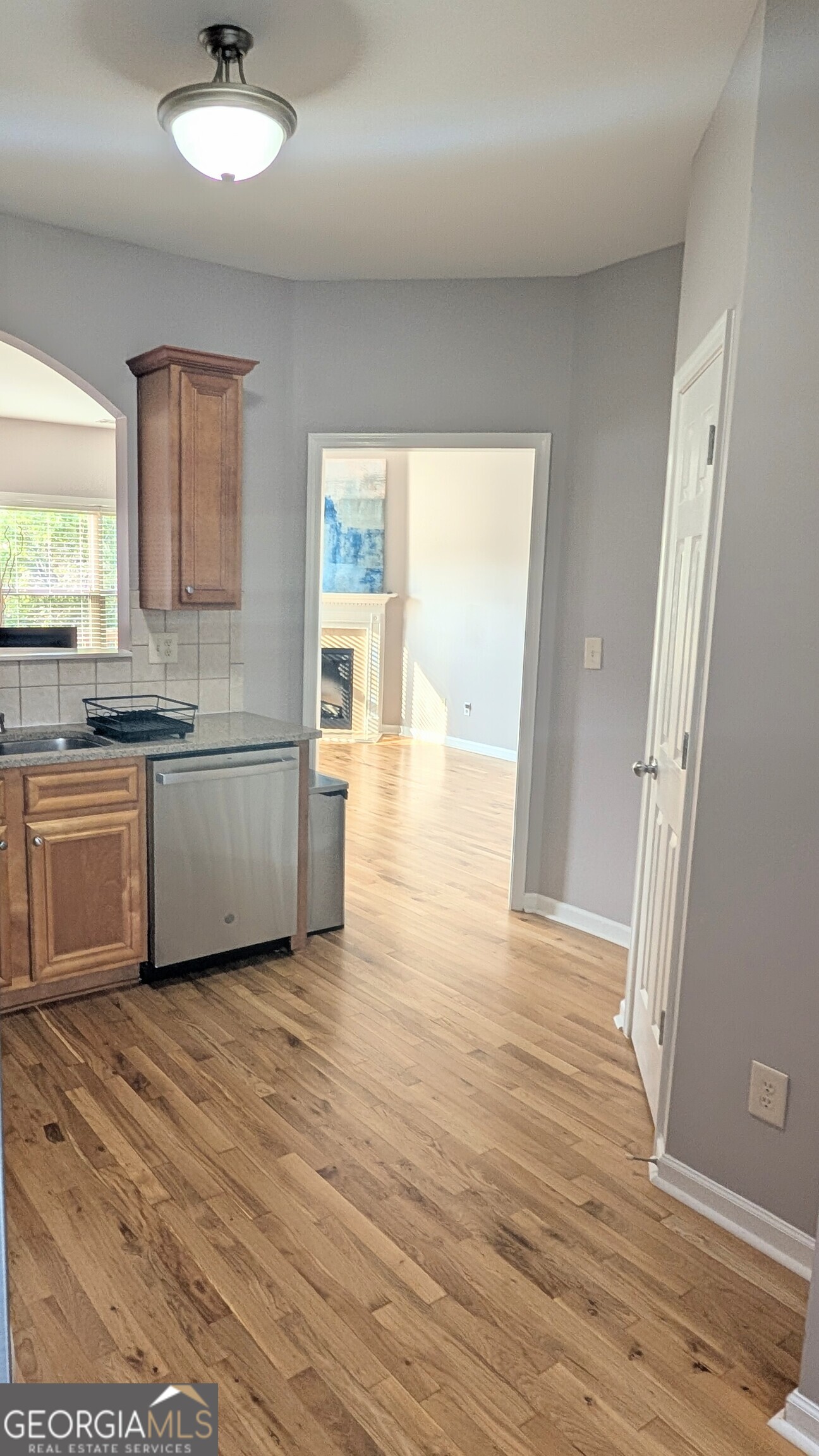 3150 Thorngate Court Property Photo 6