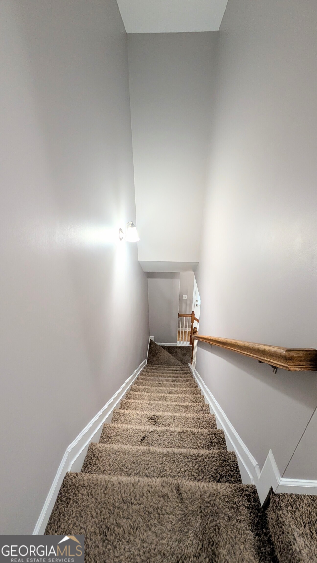 3150 Thorngate Court Property Photo 10