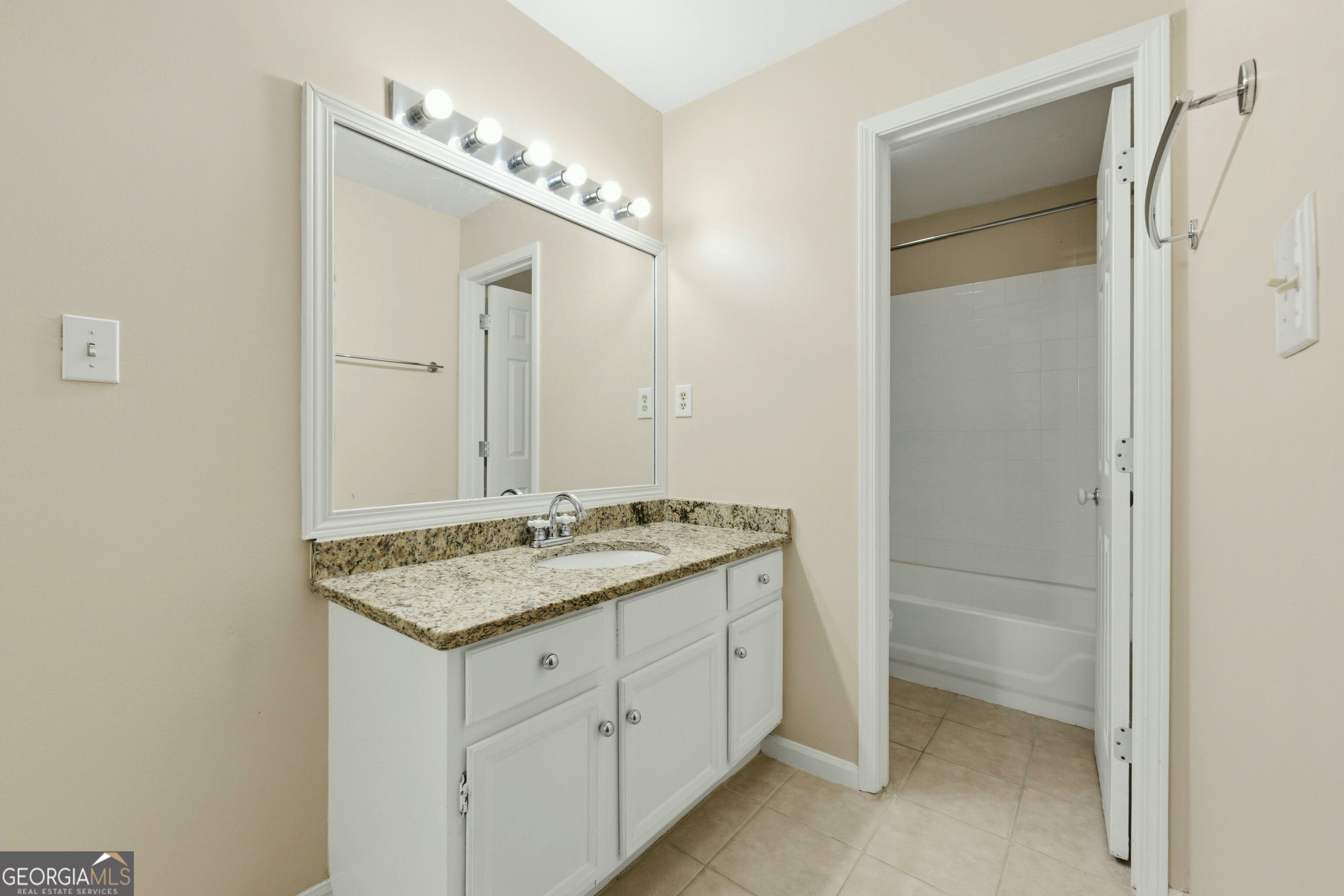 23212 Plantation Drive Ne Property Photo 18