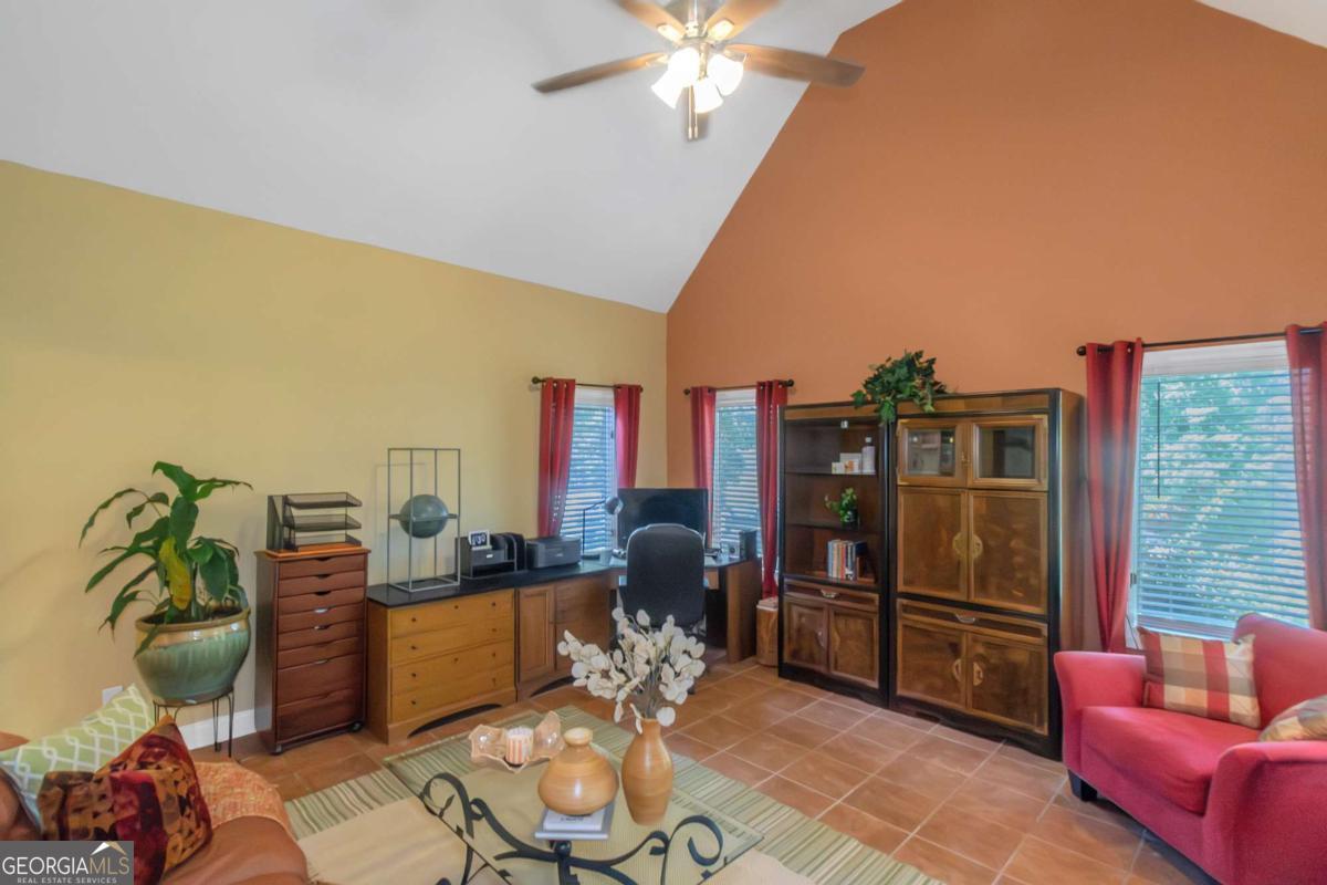601 Sawgrass Walk Property Photo 20