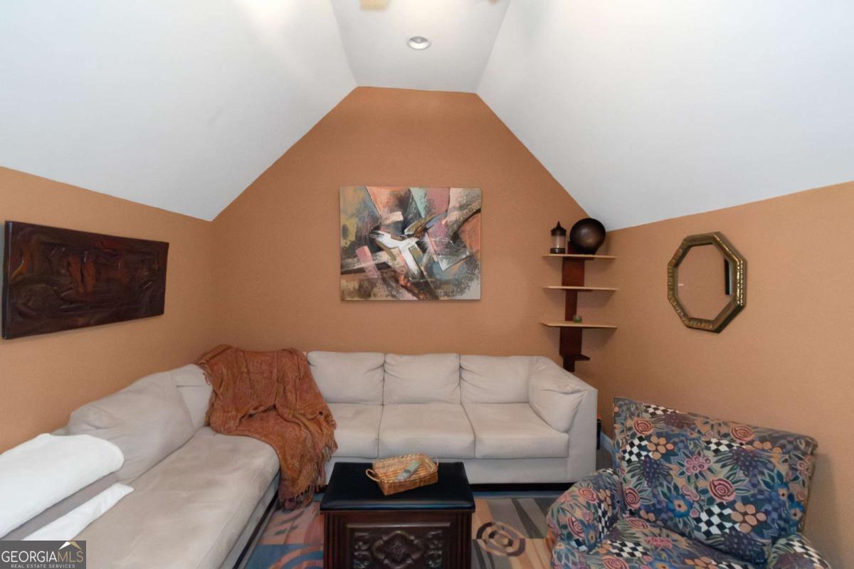 601 Sawgrass Walk Property Photo 42