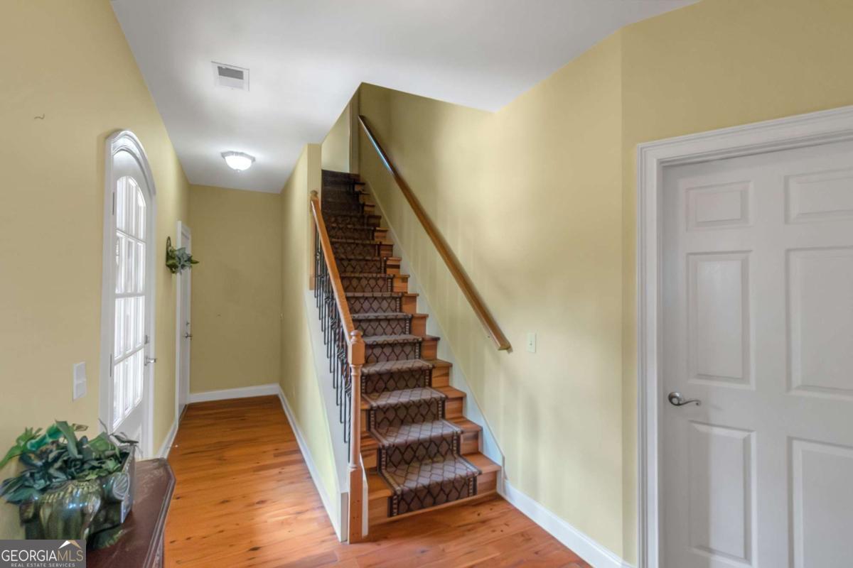 601 Sawgrass Walk Property Photo 44