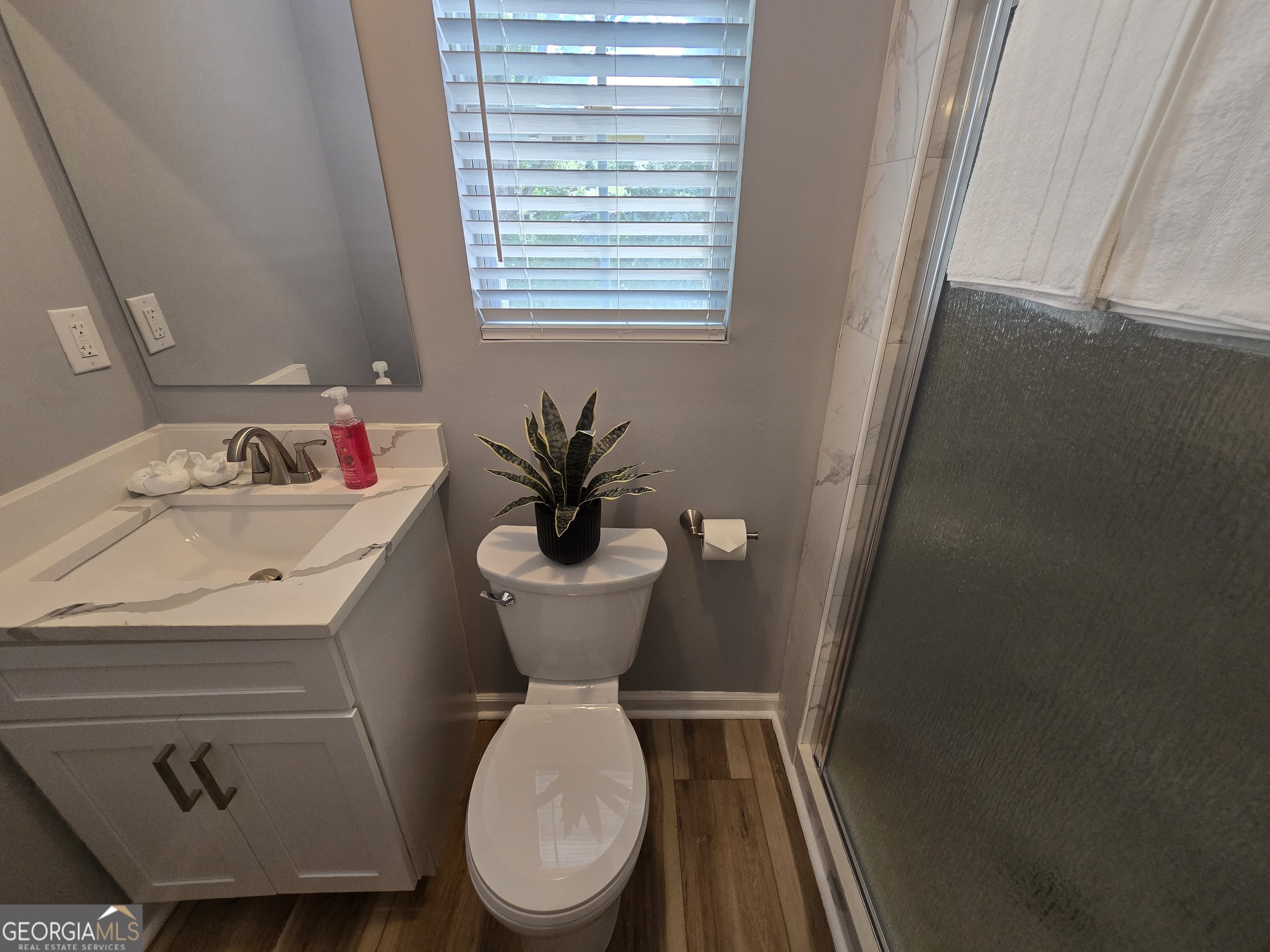 1743 Hillview Avenue Property Photo 19