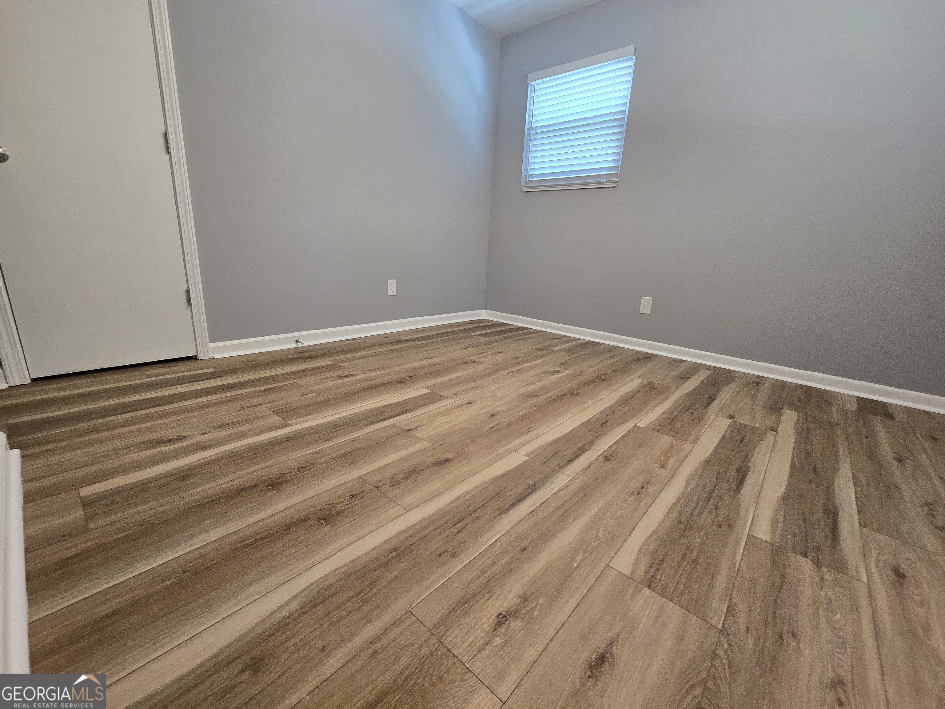 1743 Hillview Avenue Property Photo 26