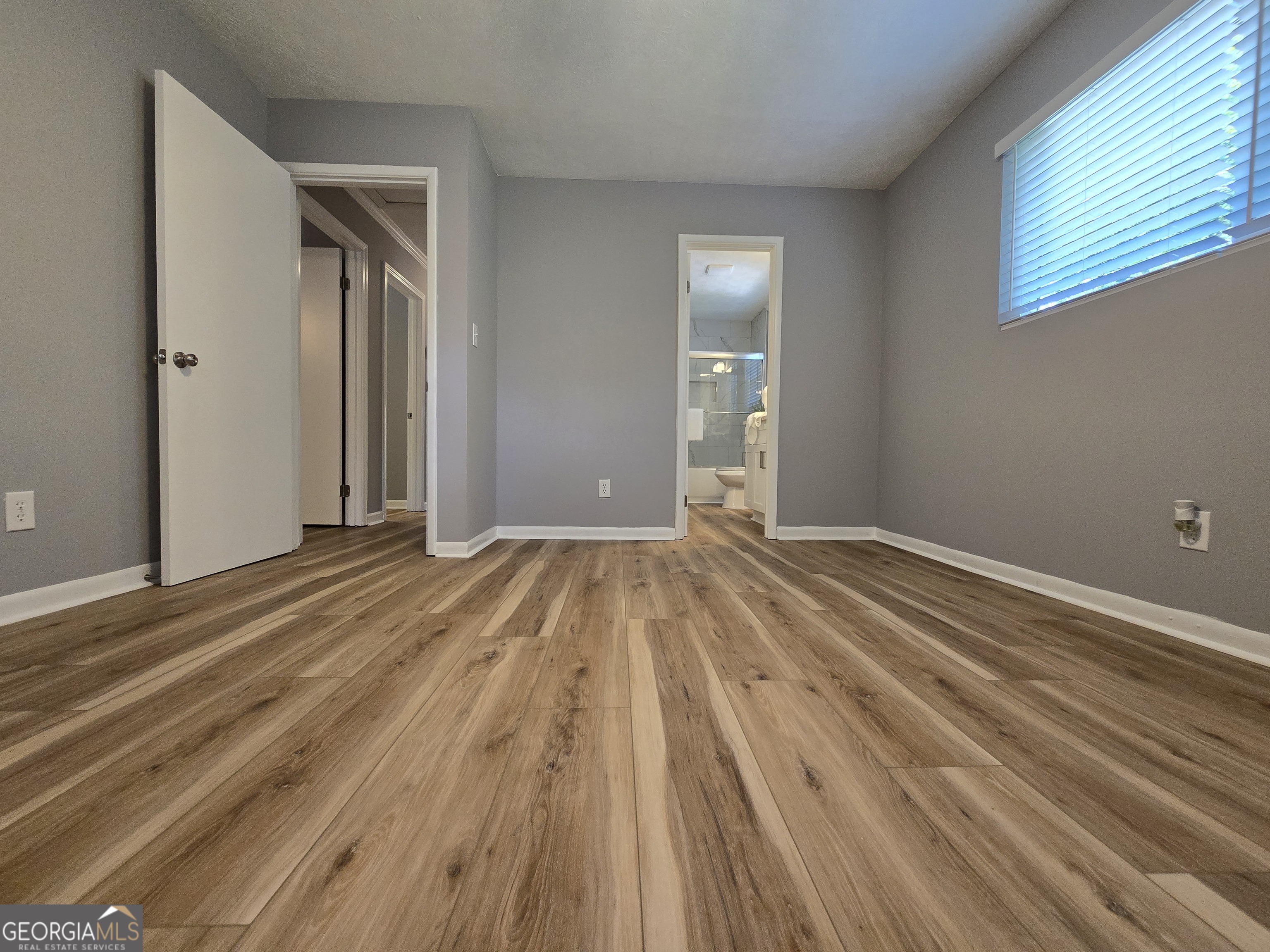 1743 Hillview Avenue Property Photo 30