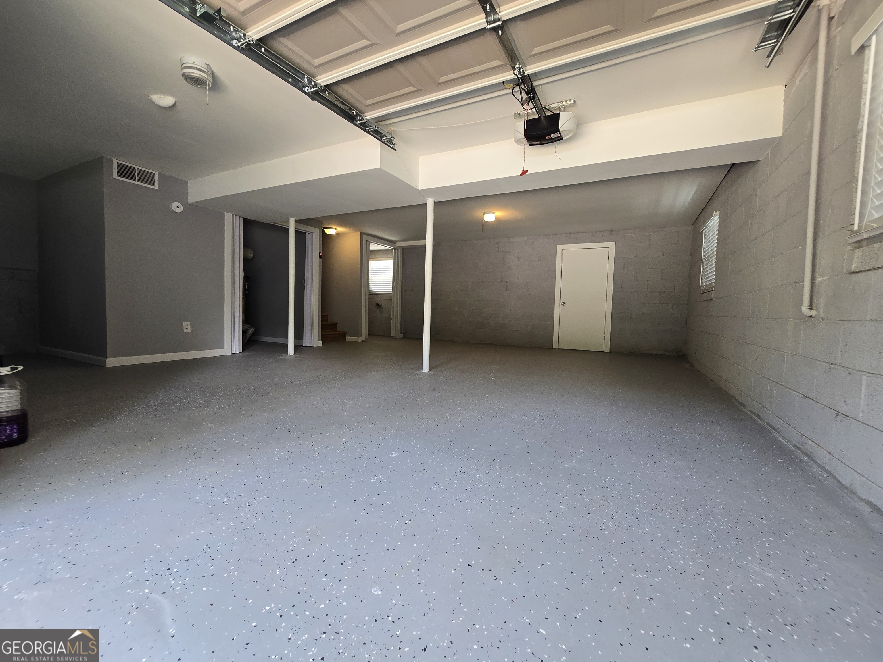 1743 Hillview Avenue Property Photo 39