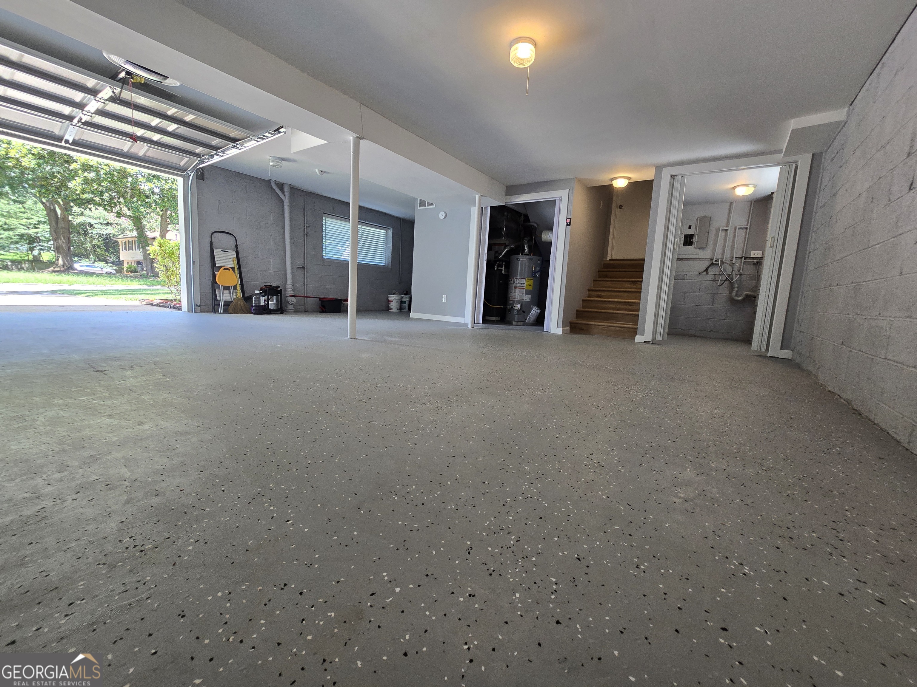 1743 Hillview Avenue Property Photo 41