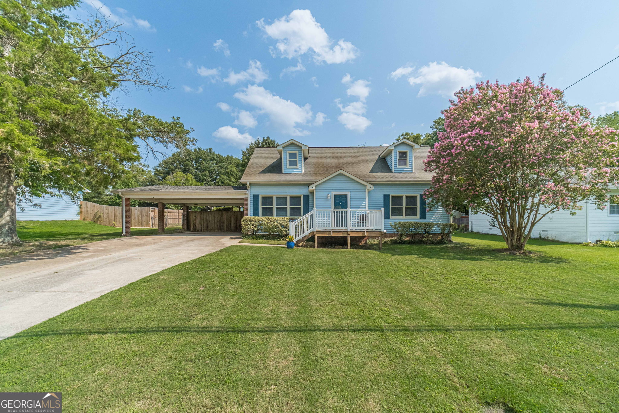 1610 Rose Garden Lane Property Photo 1