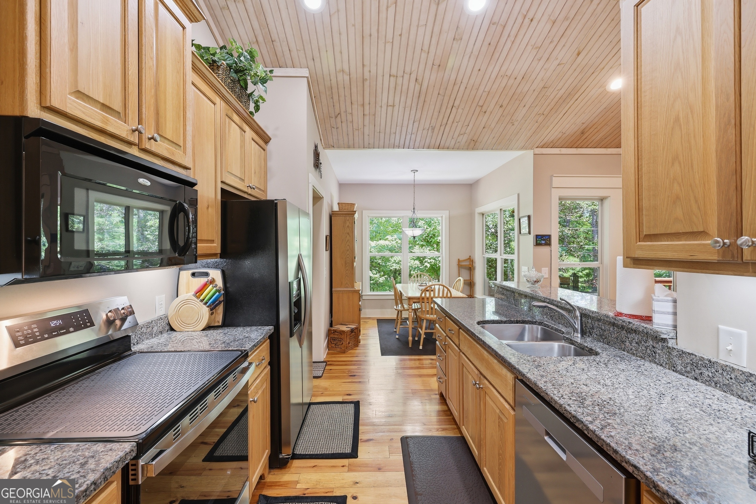 411 Hickory Nut Mountain Property Photo 11