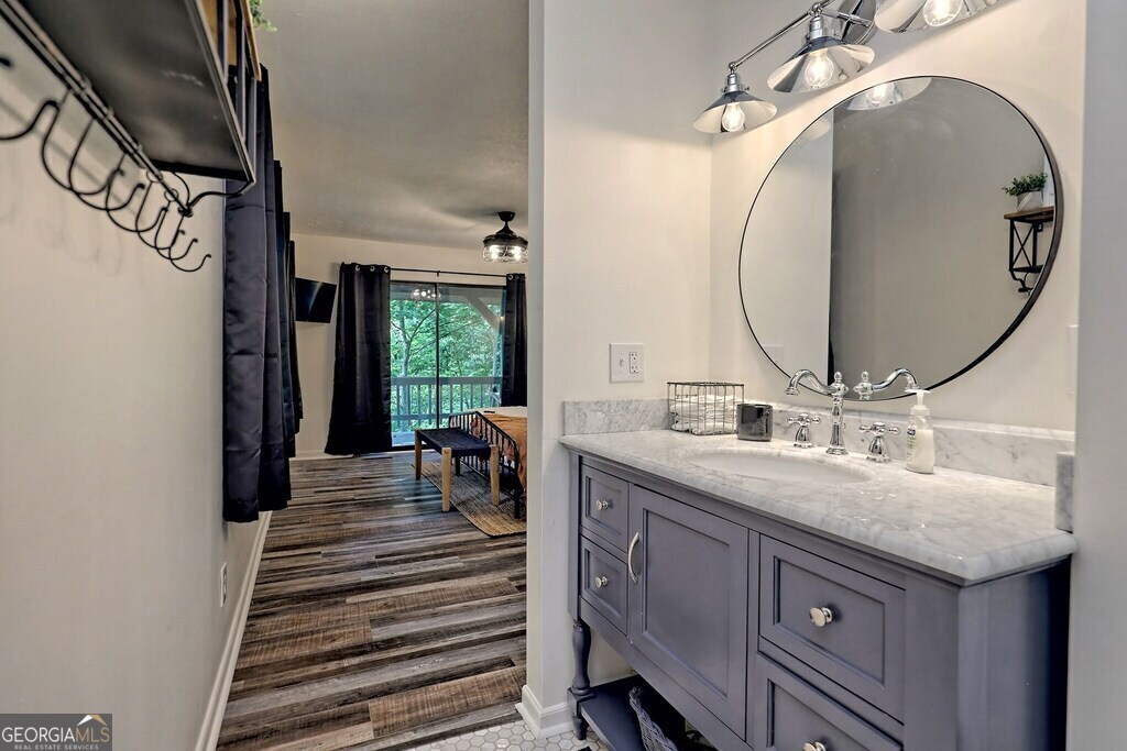 63 Mint Lane Property Photo 25