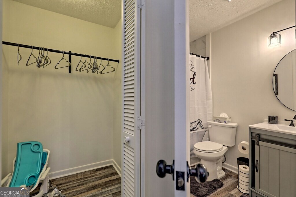 63 Mint Lane Property Photo 33