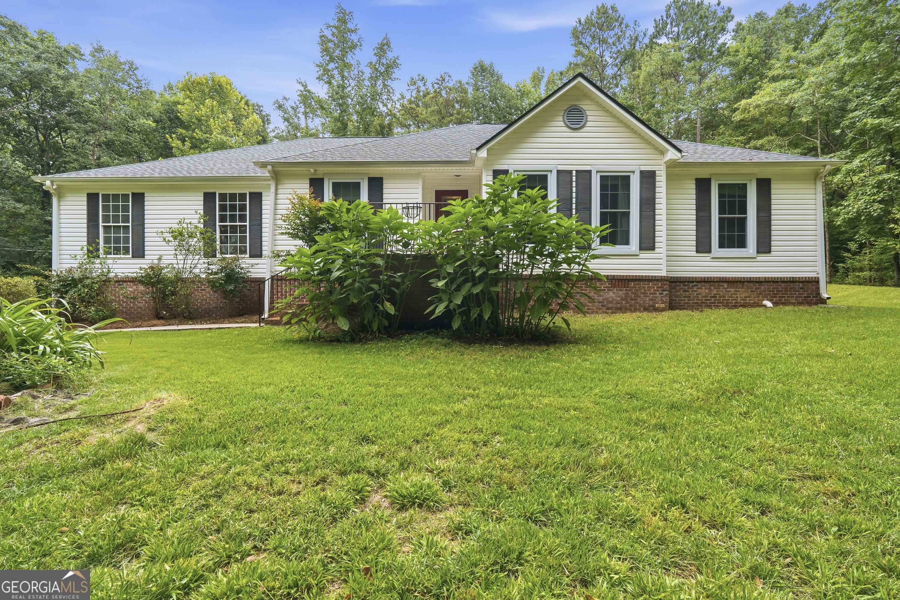 225 Rock Creek Road Property Photo 1