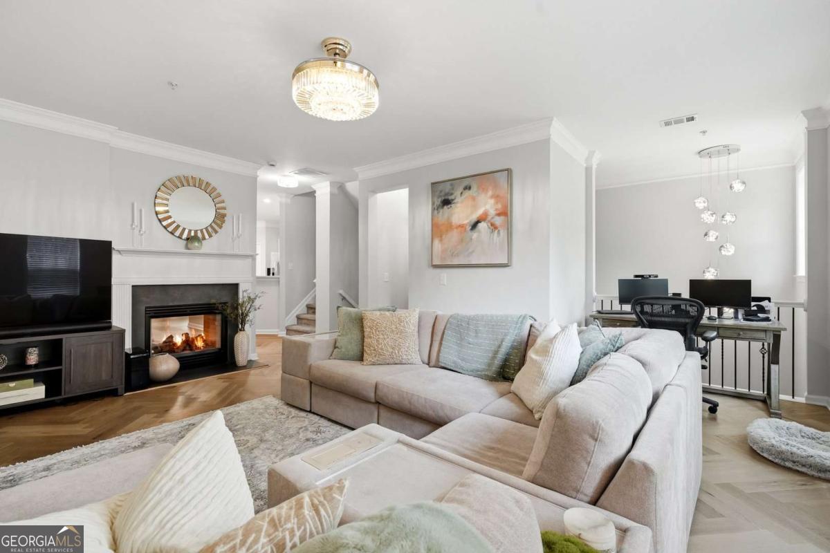 11284 Musette Circle Property Photo 1