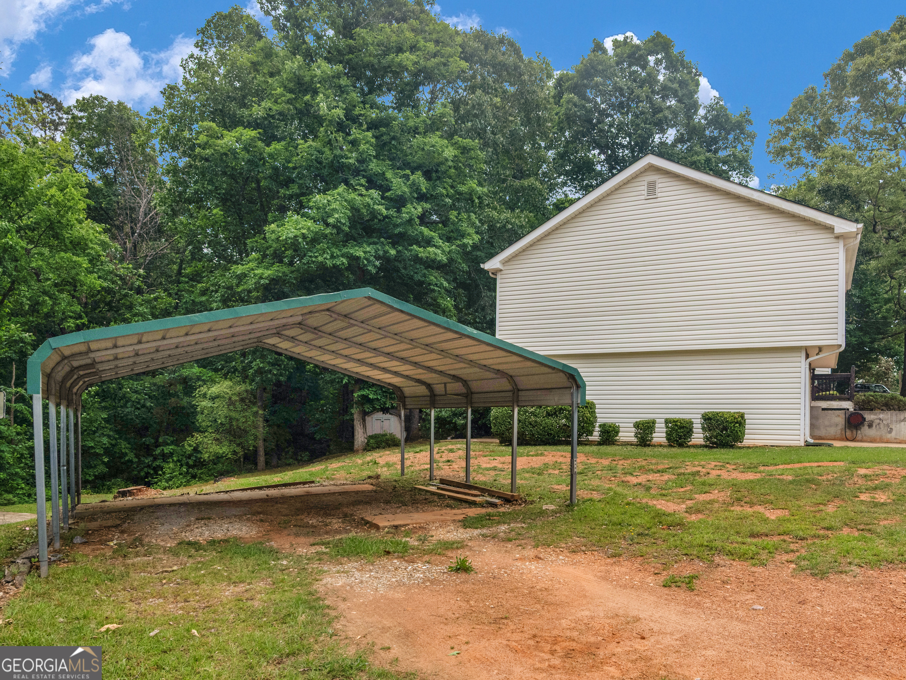100 Sable Circle Property Photo 3