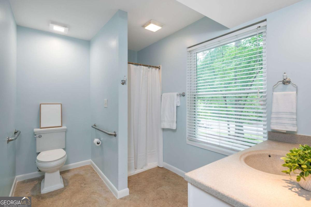 180 Wills Lane Property Photo 25