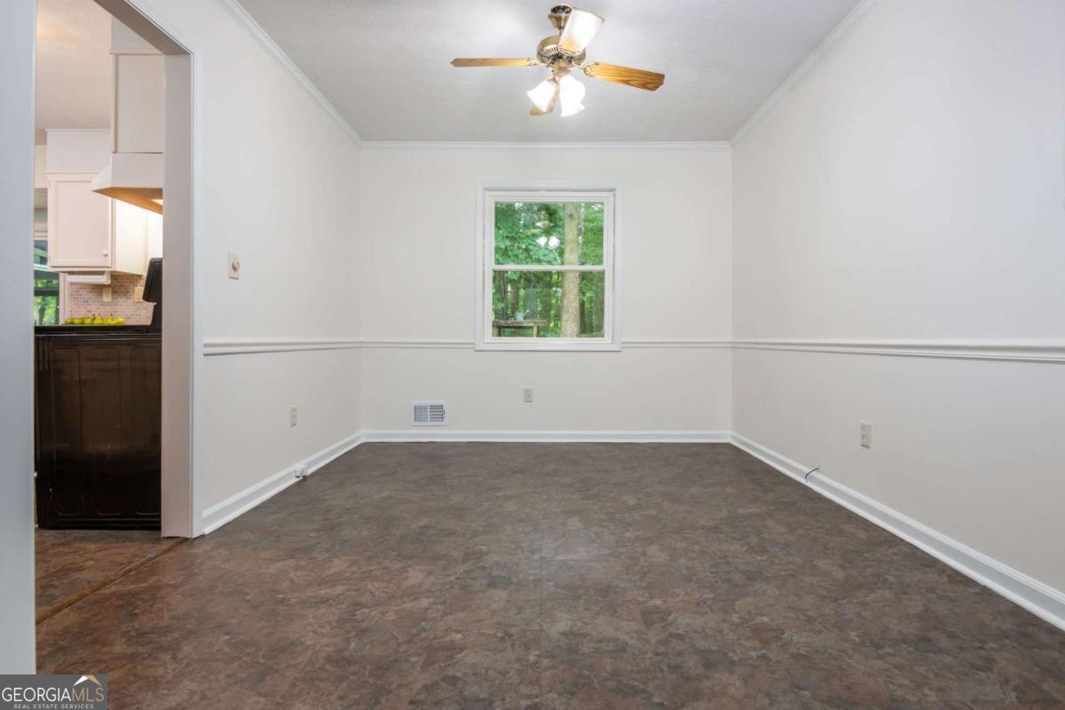 180 Wills Lane Property Photo 32