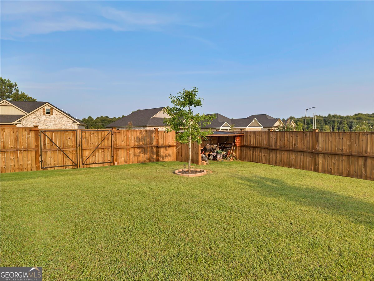 101 Raspberry Trail Property Photo 13