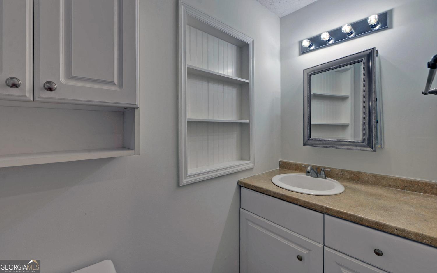 567 Cedar Pond Road Property Photo 36