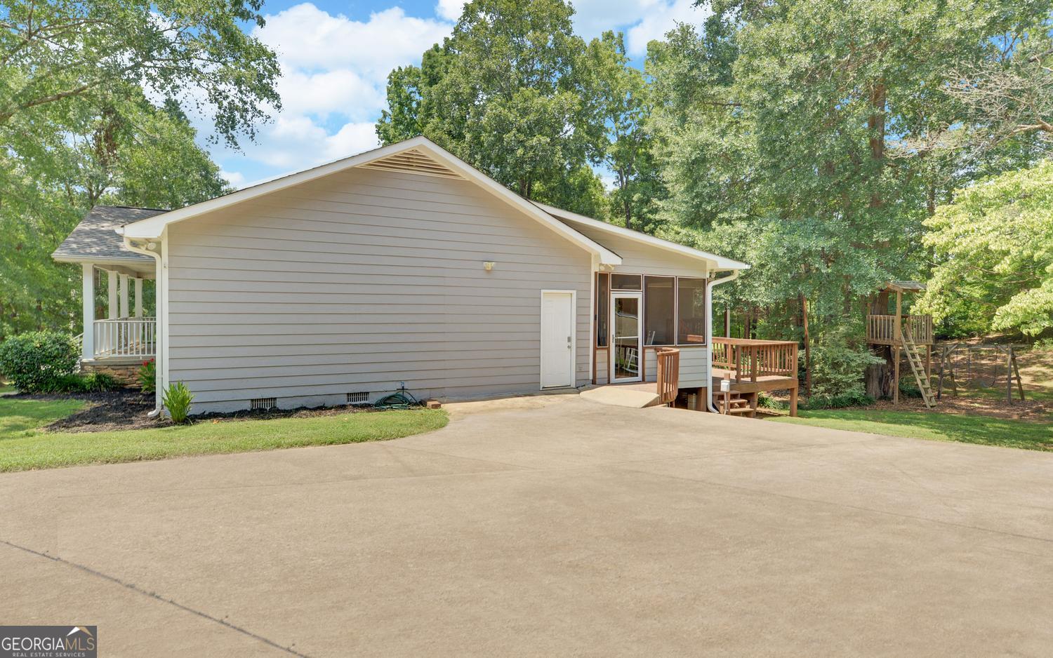 567 Cedar Pond Road Property Photo 41