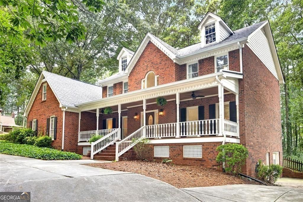 1211 Bridgewater Walk Property Photo 1