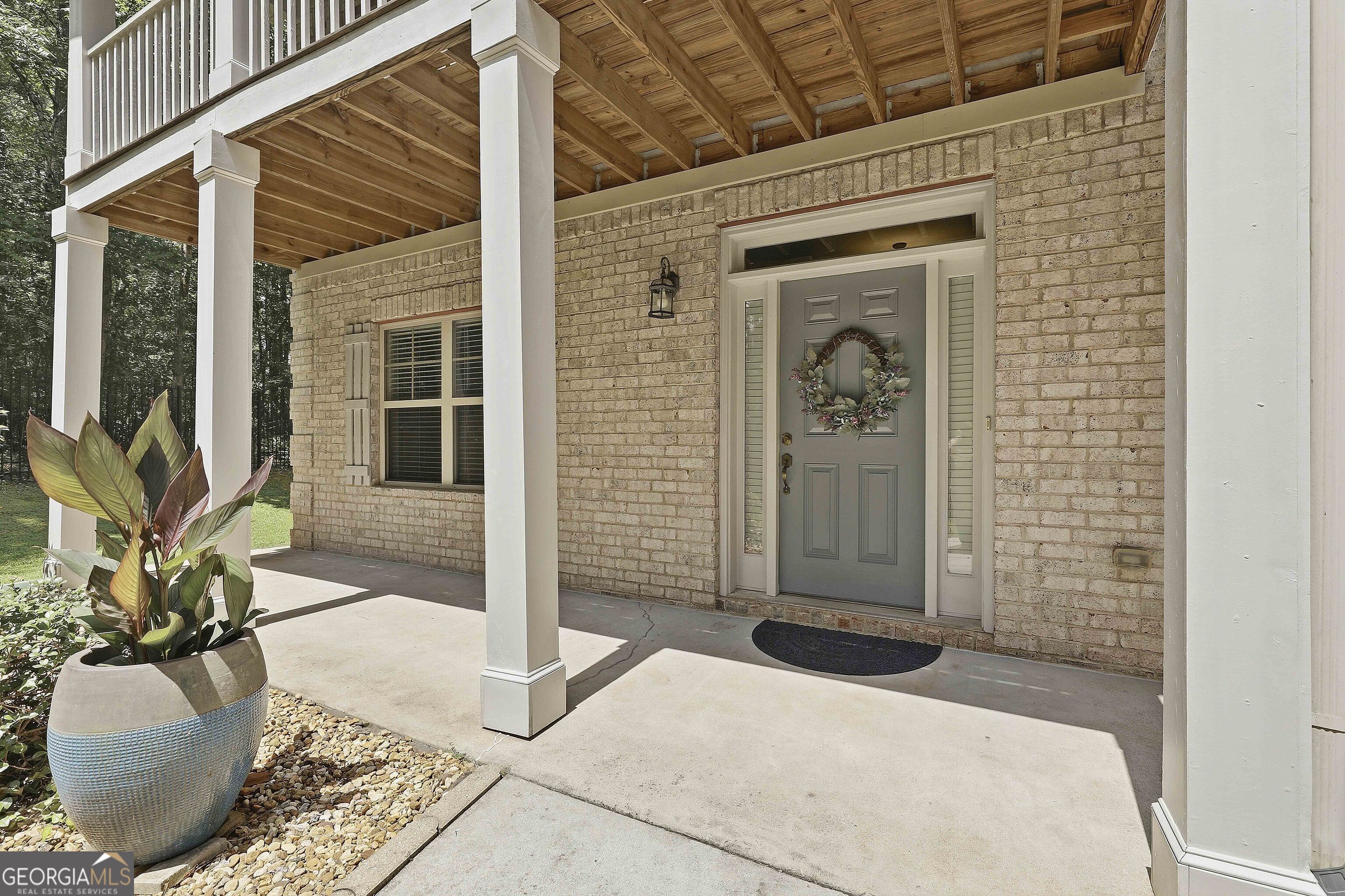 114 Ranan Lane Property Photo 8