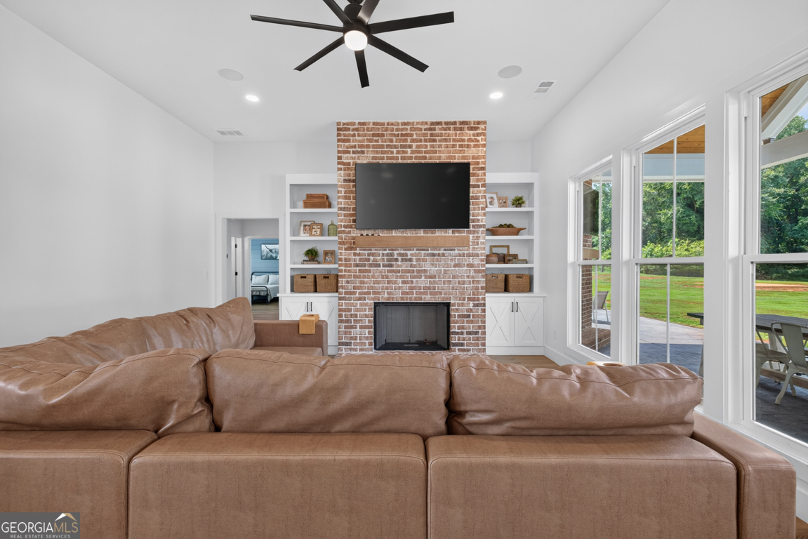 1475 Storey Lane Property Photo 33
