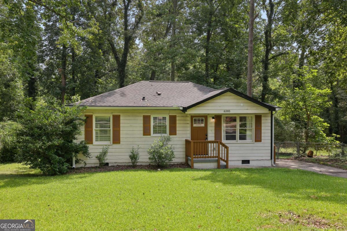 6385 Lobelia Road Sw Property Photo 1