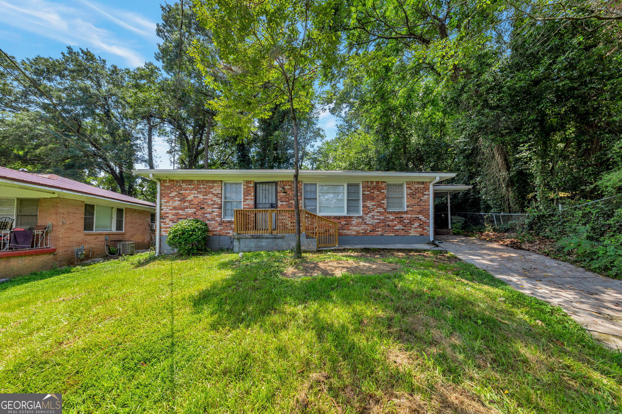 118 Victor Circle NW Property Photo 1