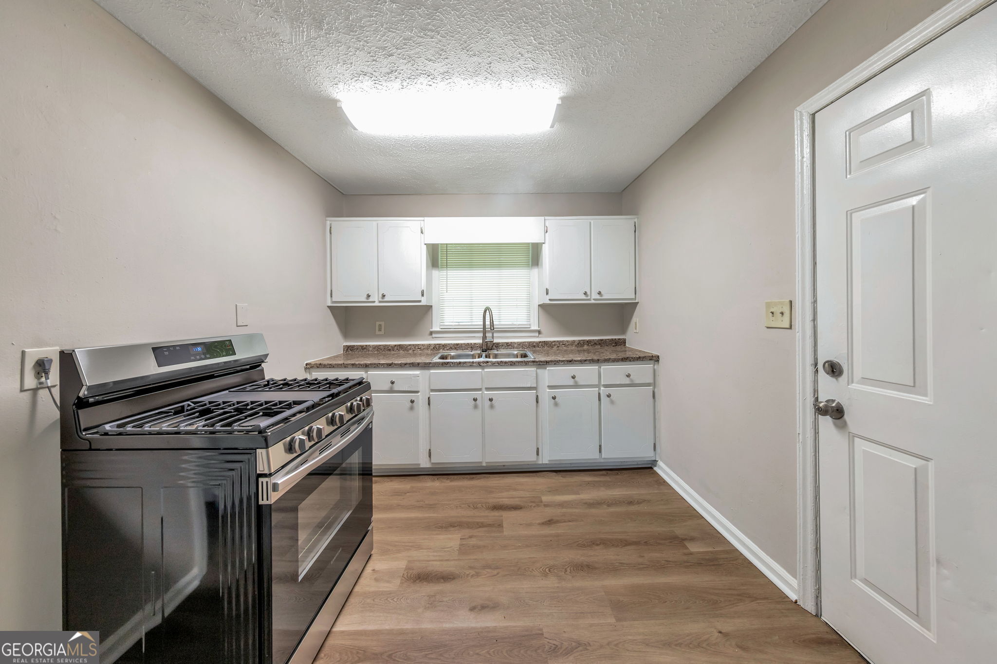 118 Victor Circle Nw Property Photo 4