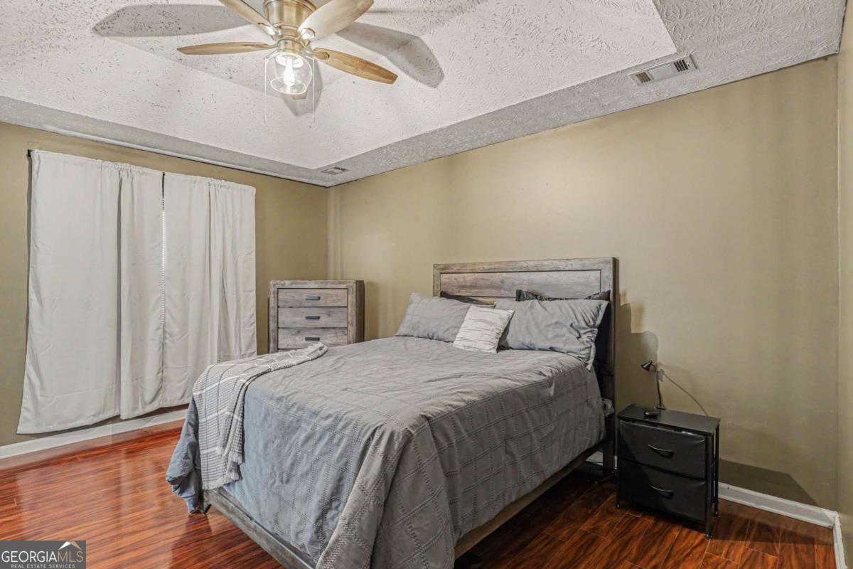 1712 Graystone Drive Property Photo 16