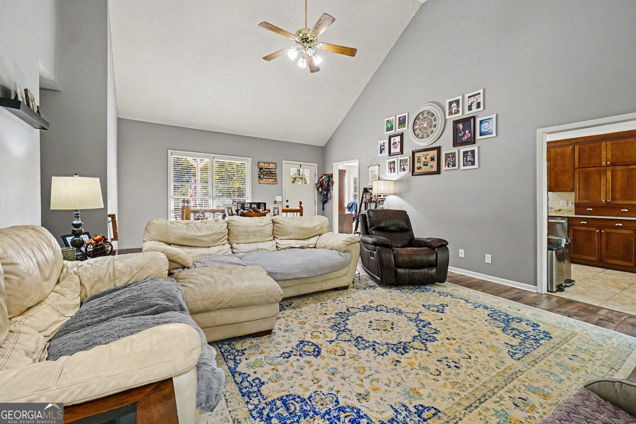 535 Brooksdale Drive Property Photo 6