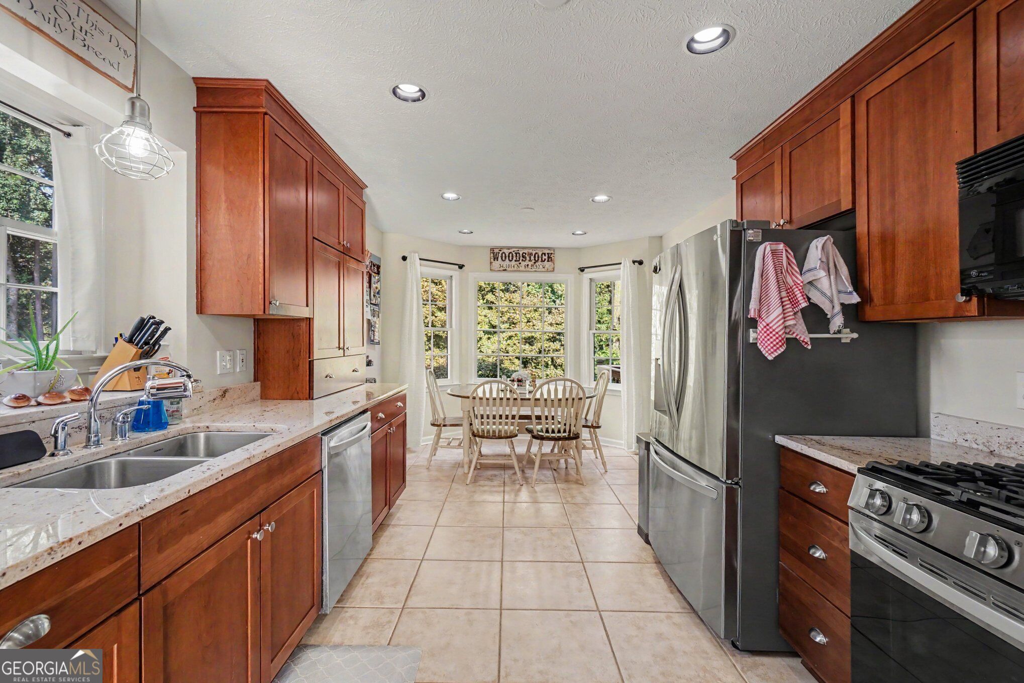 535 Brooksdale Drive Property Photo 10