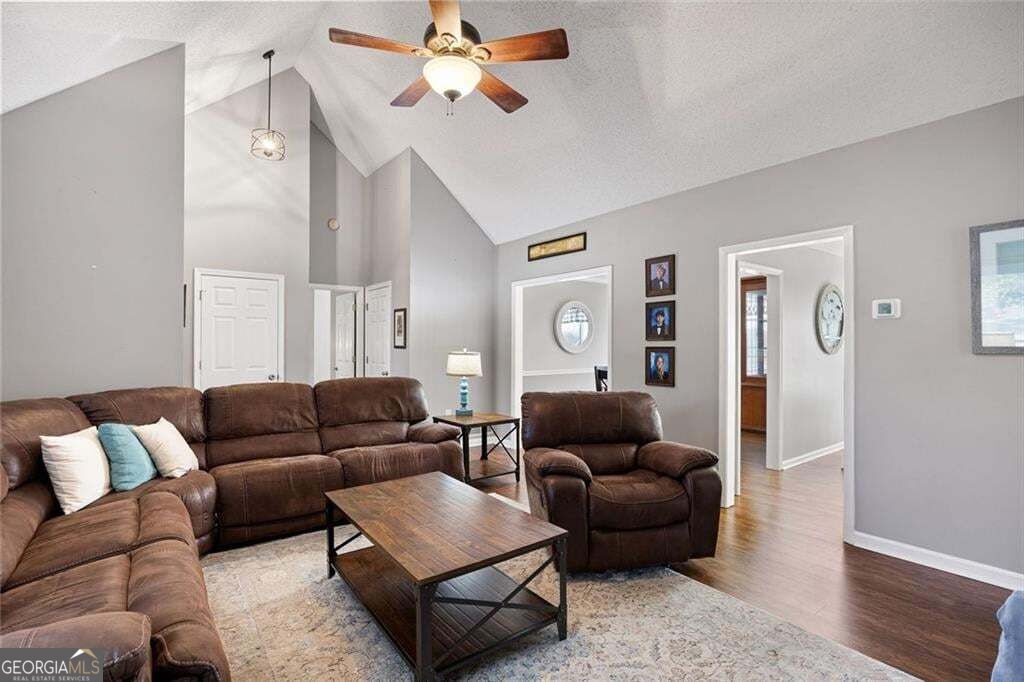 200 Bomar Lane Property Photo 7