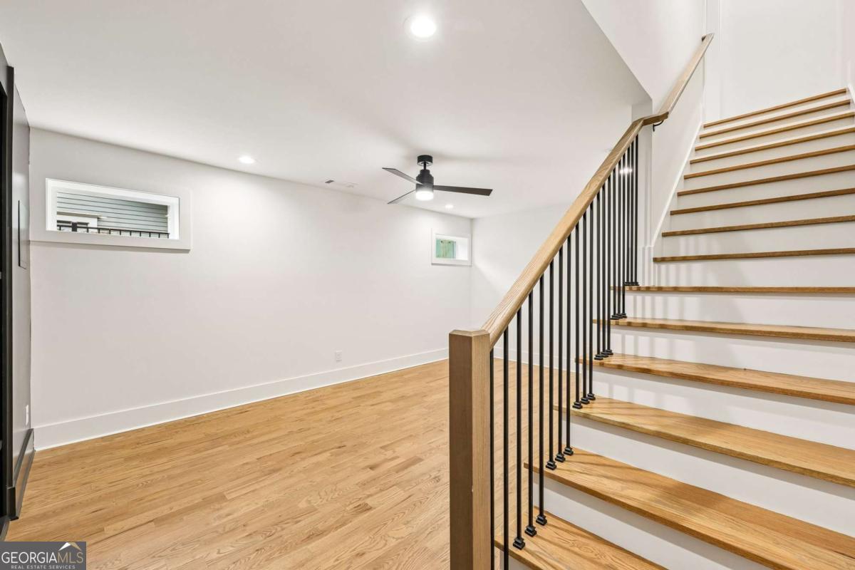 112 1st Avenue Property Photo 32
