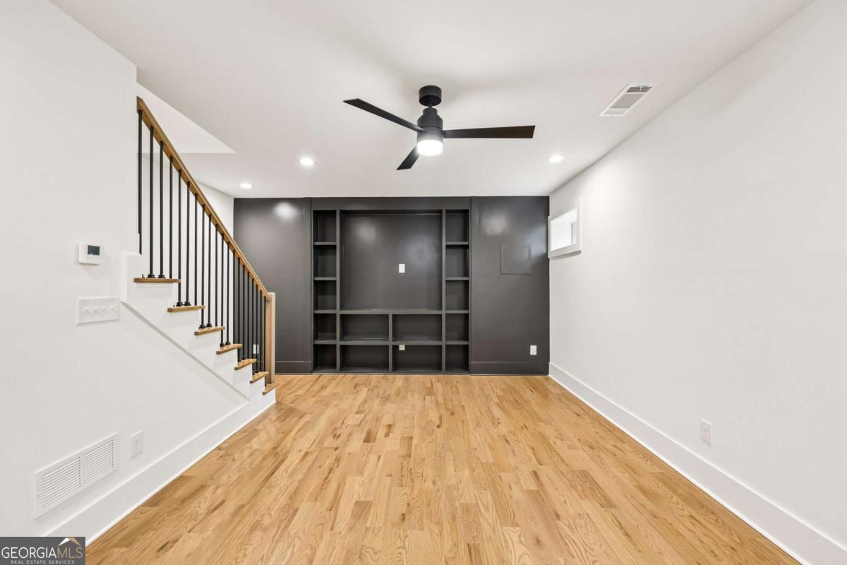 112 1st Avenue Property Photo 33