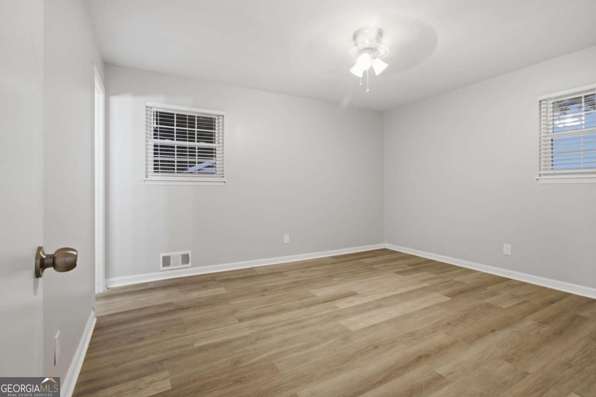 2725 Bradmoor Way Property Photo 12