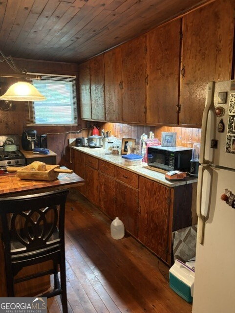 20 S Scruggs Street Property Photo 15