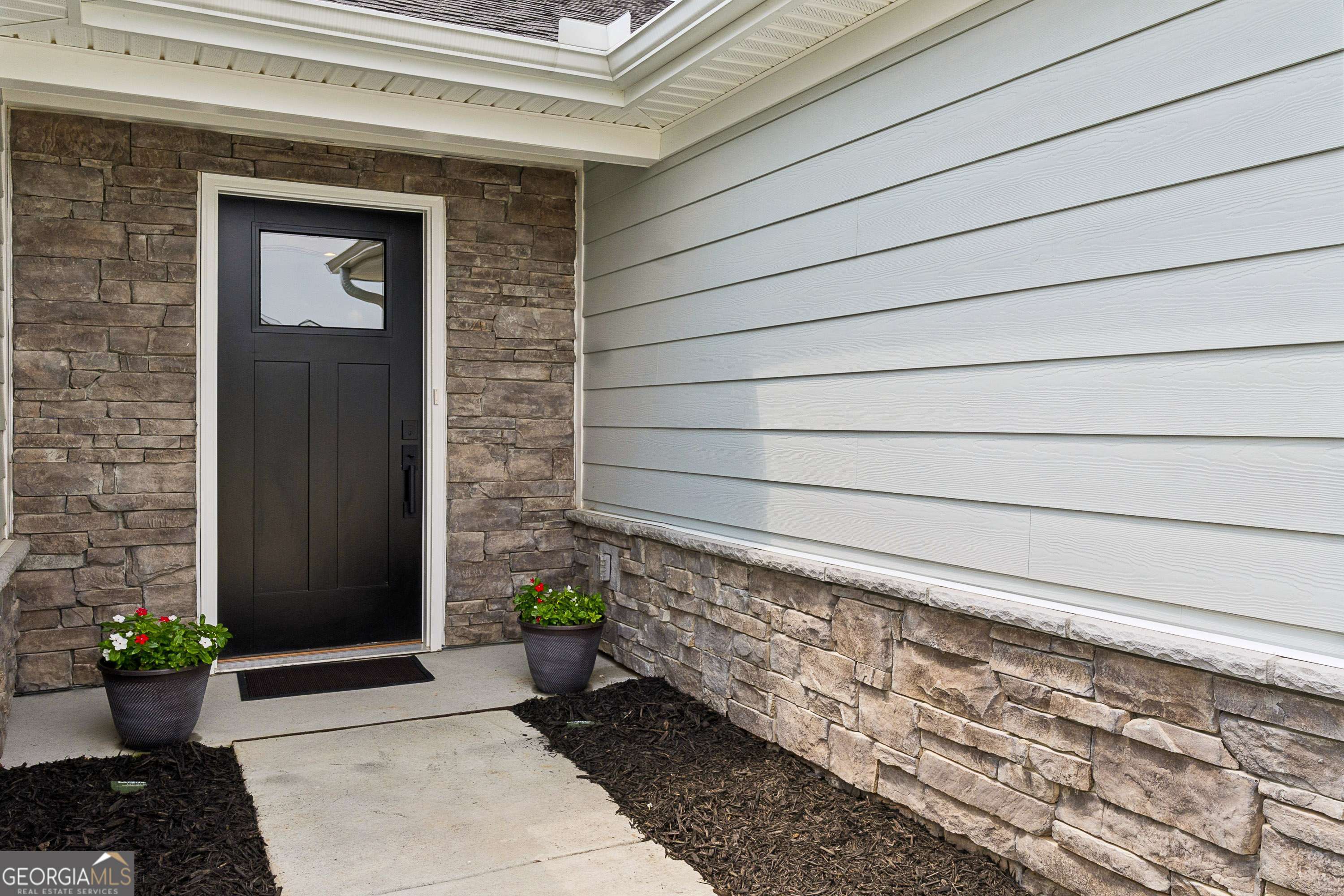 145 Serenity Loop Property Photo 3